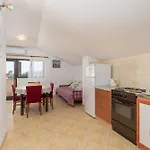 Darko Apartmán