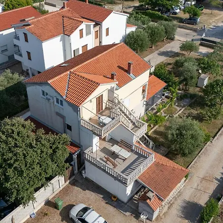Apartment Darko Vir