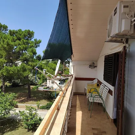 Darko Apartment